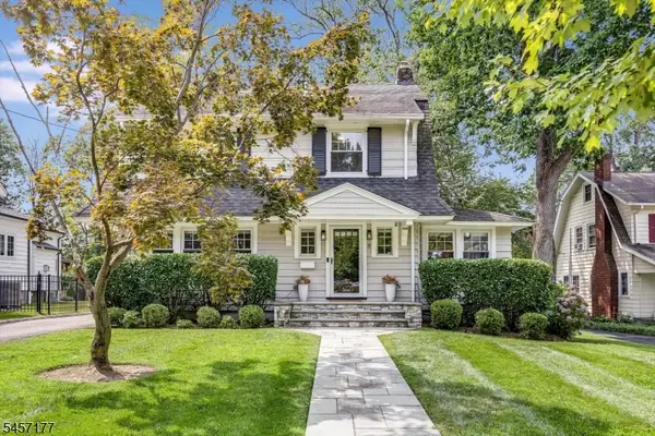 8 Berkeley Rd, Maplewood Twp., NJ 07040
