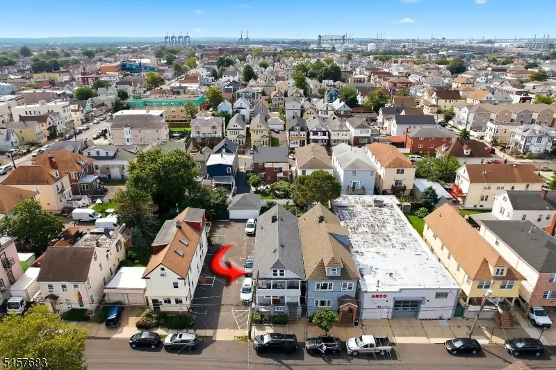 18 S 7th St, Elizabeth, NJ 07202 - #2