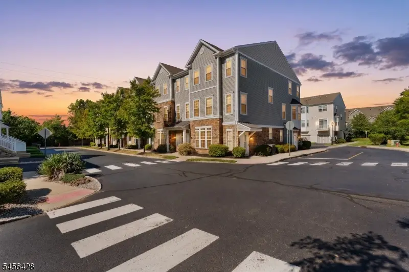 1423 Hudson Cir, Highland Park, NJ 08904 - #2