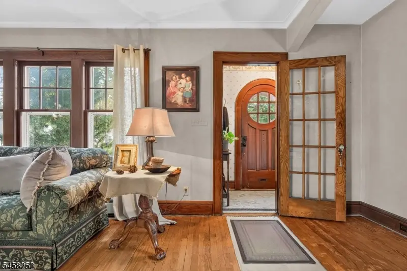 544 W Meadow Ave, Rahway, NJ 07065 - #3