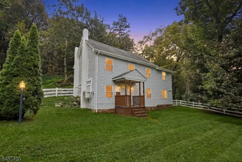 15 Cherry St, Newton, NJ 07860 - #1