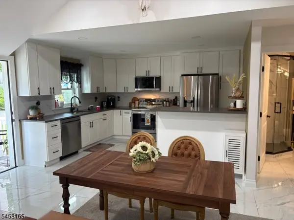109 Cedar Ln, Vernon Twp., NJ 07422