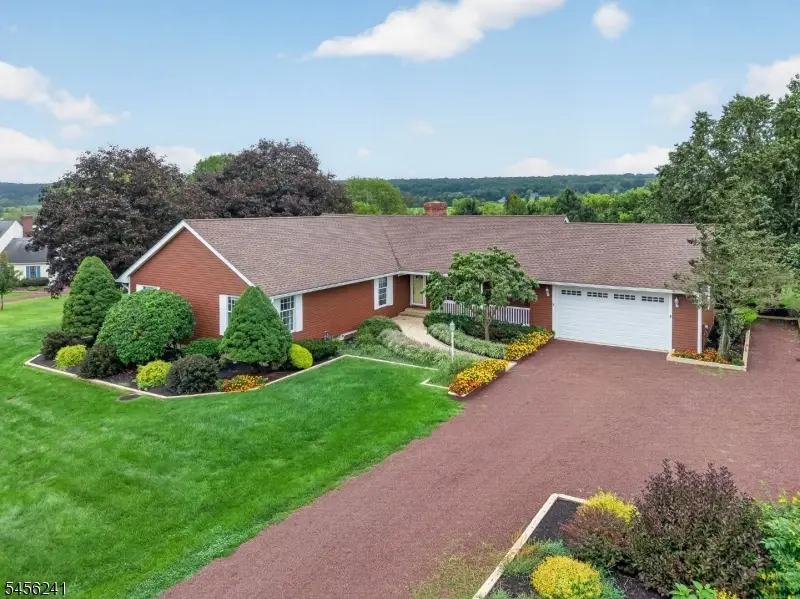 8 Meadowlark Way, East Amwell, NJ 08551 - #1