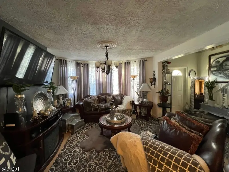 453 E 23rd St, Paterson, NJ 07514 - #3