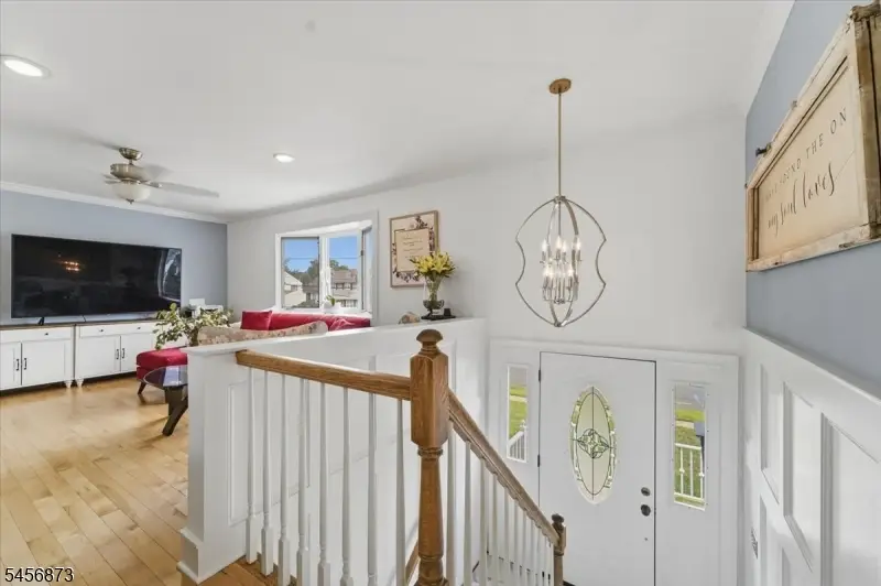 105 Osceola Ave, Middlesex, NJ 08846 - #3