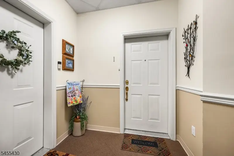 6001 Brookfield Glen Dr #01, Brookfield, NJ 07823 - #3