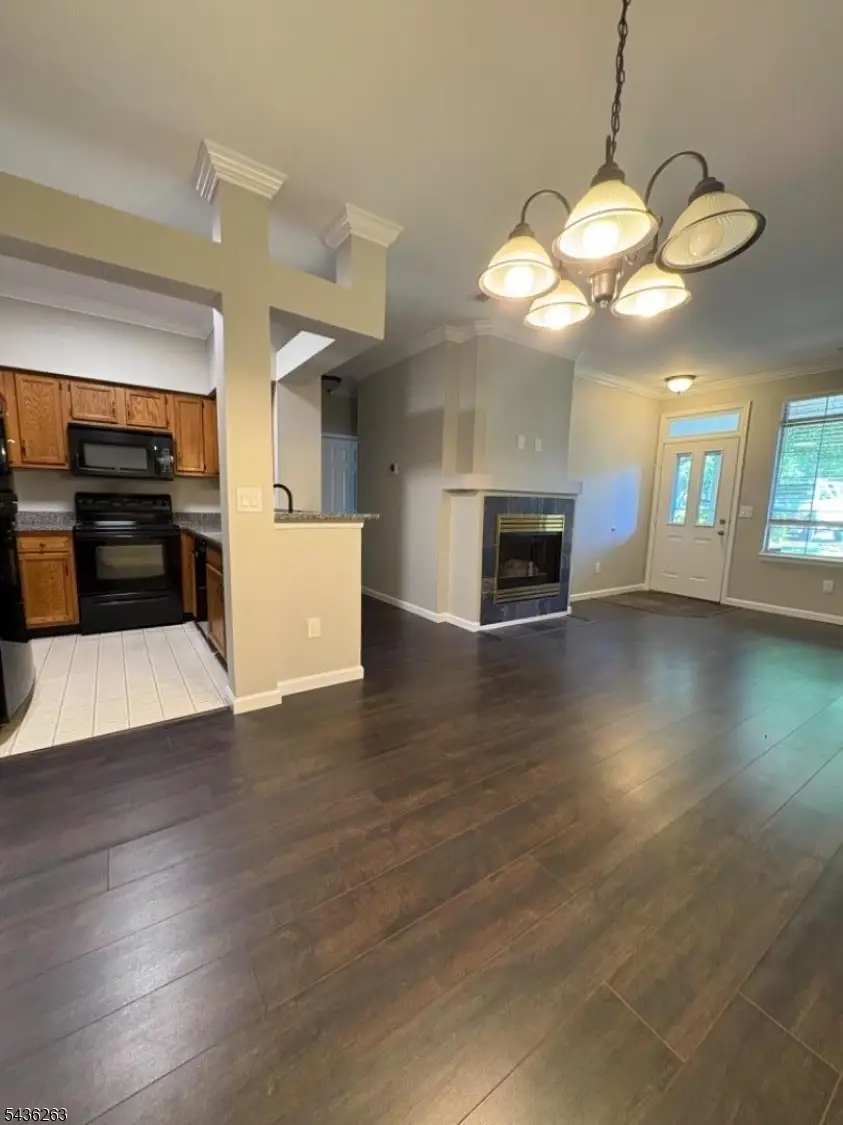 51 Wentworth Road, The Hills, NJ 07921 - #3