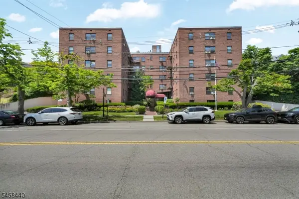 130 Orient Way Cc #CC, Rutherford Boro, NJ 07070