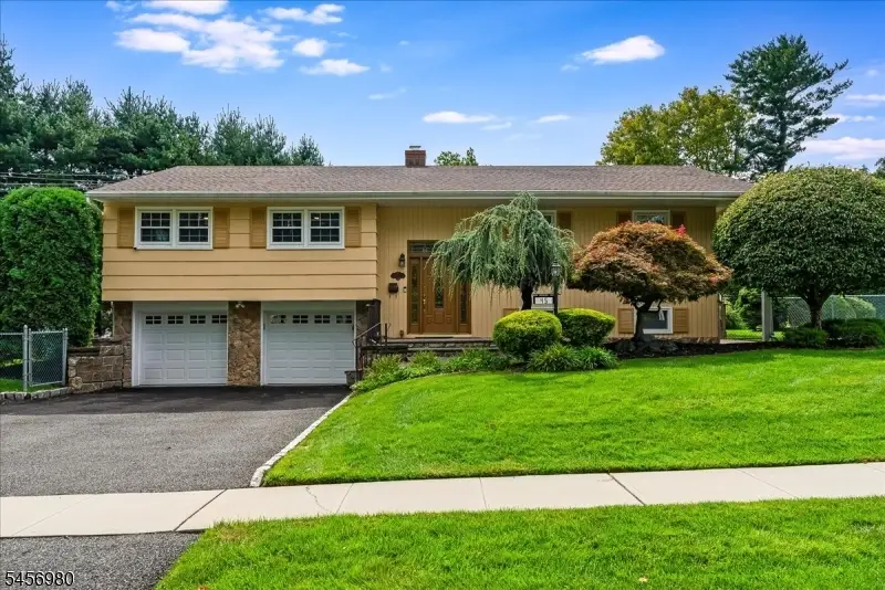 45 Michael Dr, Westfield, NJ 07090 - #1