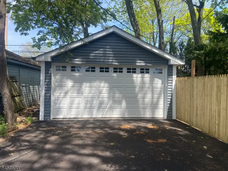 6 Melrose Ave, East Orange, NJ 07205 - #3