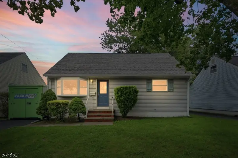 32 Merkel Dr, Brookdale, NJ 07003 - #2