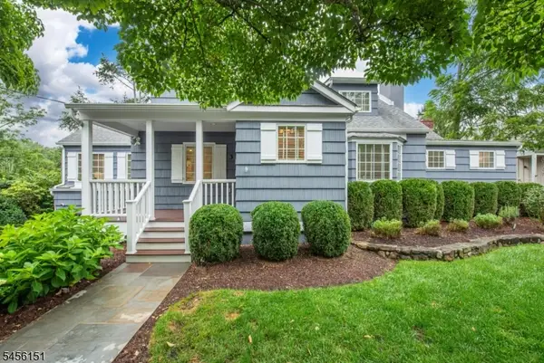 3 Lake Trl, Harding Twp., NJ 07960
