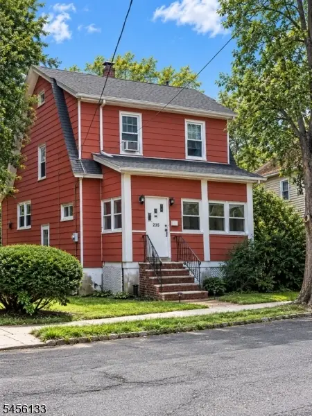 235 Franklin Ave, Maplewood Twp., NJ 07040