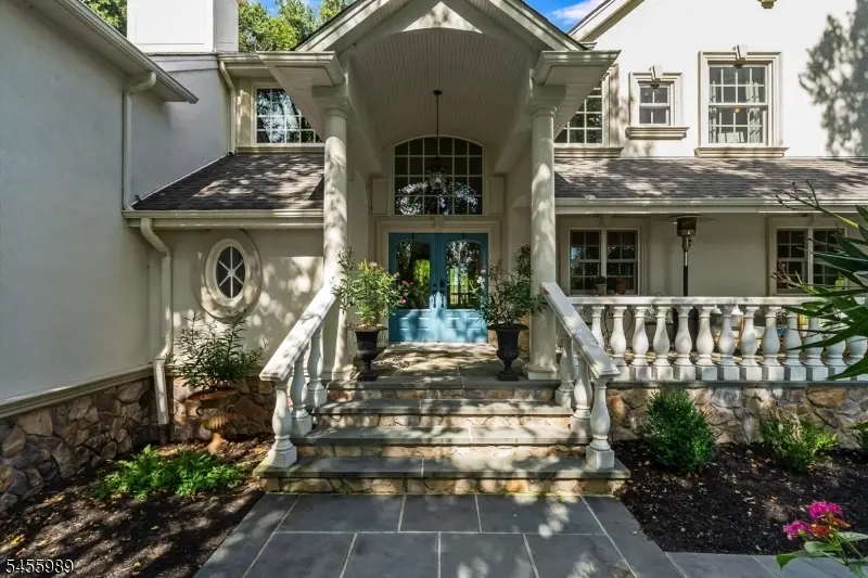 6 Hickory Dr, Chester, NJ 07930 - #2