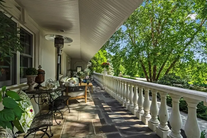 6 Hickory Dr, Chester, NJ 07930 - #3