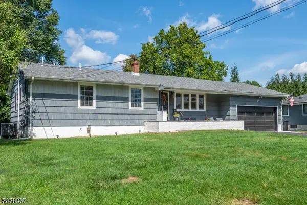11 Malcolm Dr, Fairfield Twp., NJ 07004