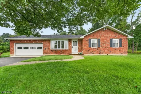 400 Bellis Road, Holland Twp., NJ 08848