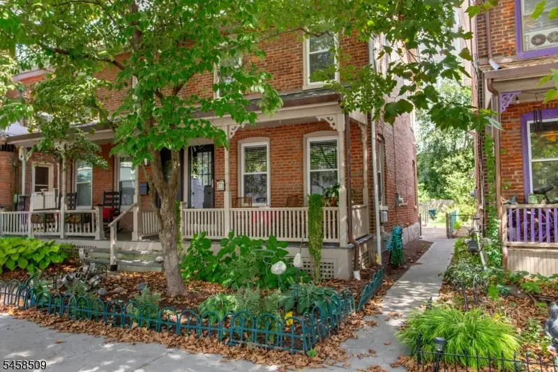 266 N Union St, Lambertville, NJ 08530 - #2