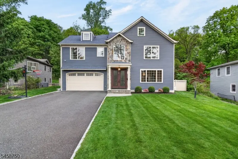 25 Wellington Ave, Millburn, NJ 07078 - #1