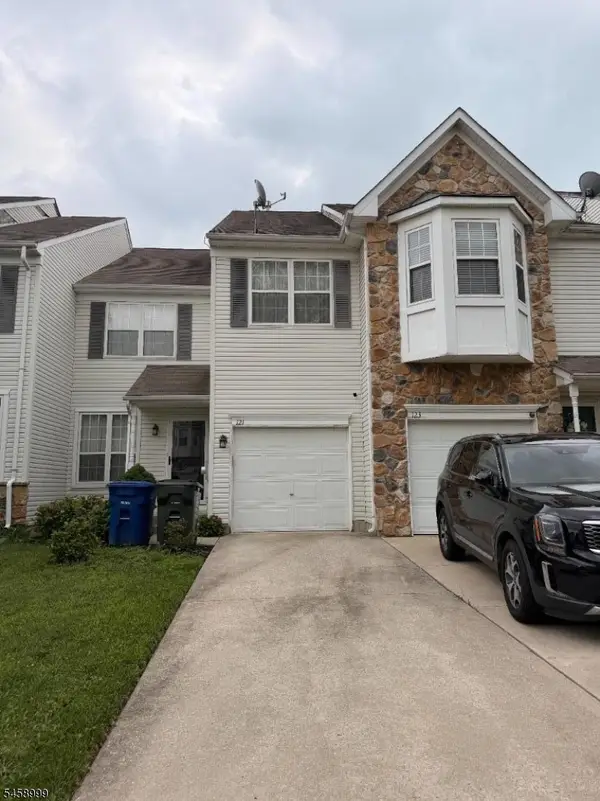 121 Threadleaf Ter, Burlington Twp., NJ 08016