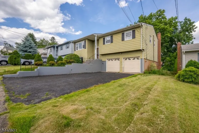 2037 Tampa Ter, Union, NJ 07083 - #2