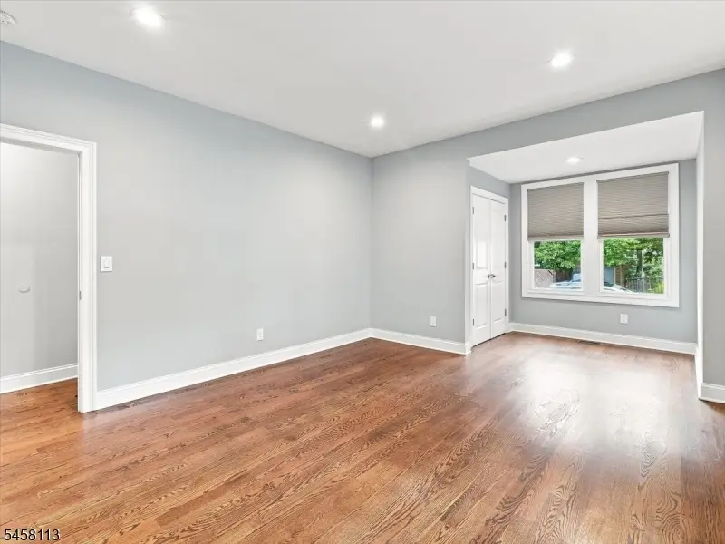 44 Clinton St, Watsessing, NJ 07003 - #3