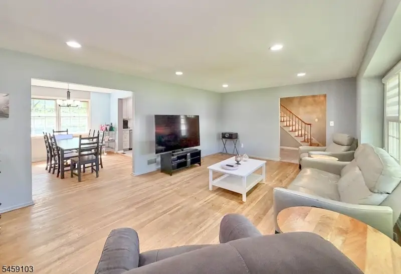 93 Summit Ct, Westfield, NJ 07090 - #3
