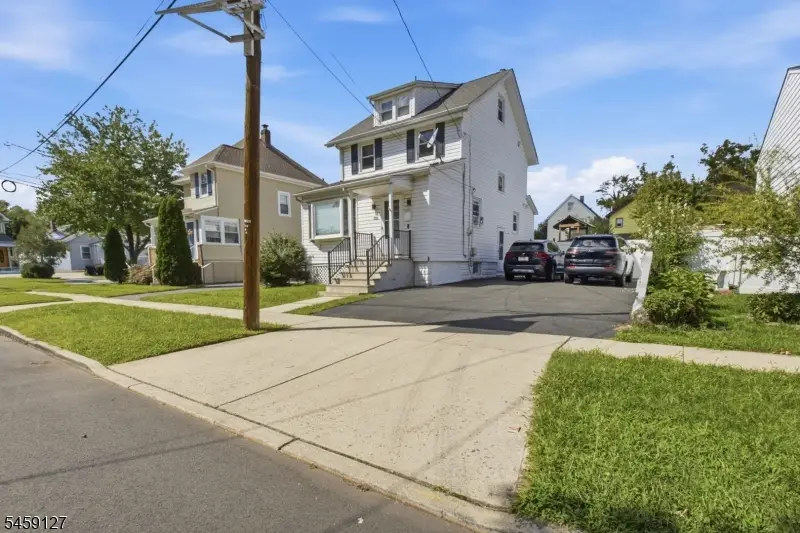 305 Stockton Ave, Roselle, NJ 07203 - #1