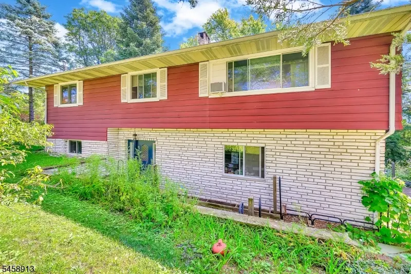 6 Barberry St, Glenwood, NJ 07418 - #2