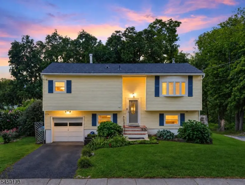 9 Arthur Ter, Hackettstown, NJ 07840 - #1