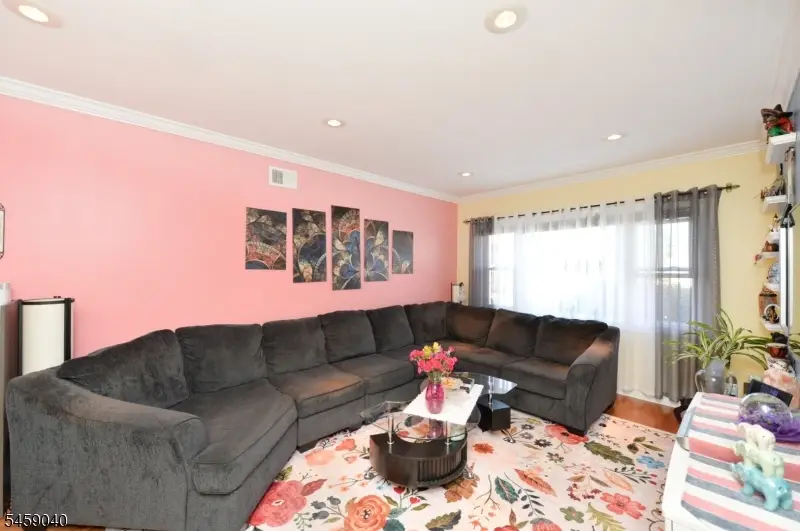 61 Bergen Ave, Clifton, NJ 07011 - #3