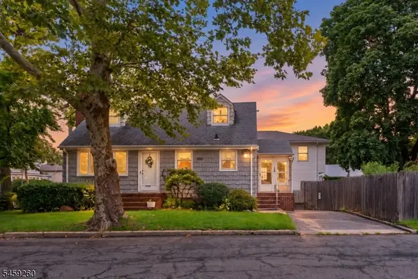 1356 Lambert St, Rahway City, NJ 07065