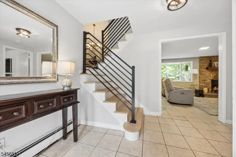 11 Surrey Ln, Springfield, NJ 07081 - #2