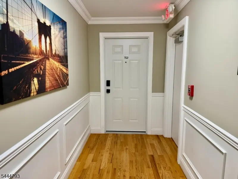 381 Communipaw Ave #1b, Jersey City, NJ 07304 - #1