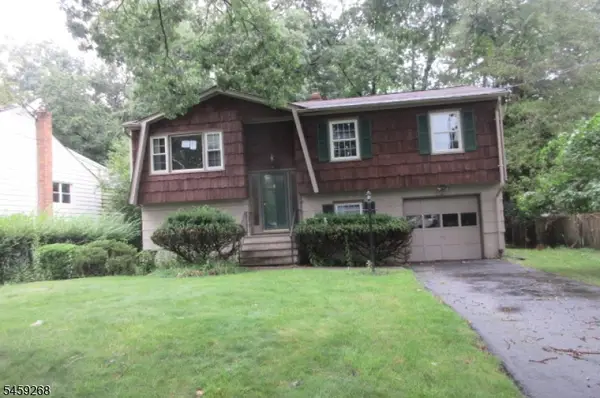 13 Roanoke Ave, Rockaway Twp., NJ 07866