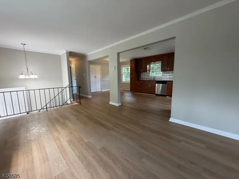 14 Orchard St, Newton, NJ 07860 - #3