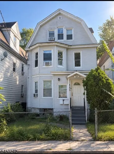 326 Gist Pl #2, City Of Orange Twp., NJ 07050