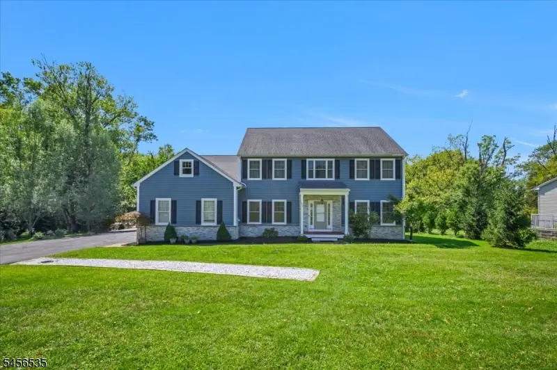 657 Foothill Rd, Green Knoll, NJ 08807 - #1