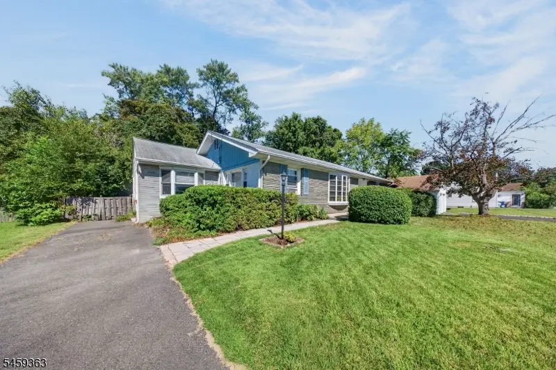 5 Lydecker Pl, Middlesex, NJ 08846 - #3