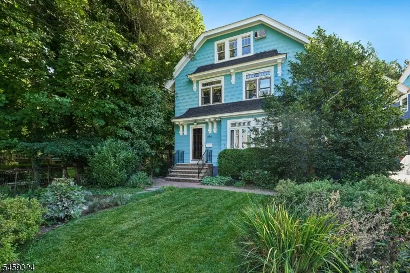 424 Clark St, South Orange Village, NJ 07079 - #1