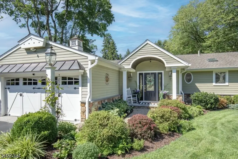 3 Prospect St, Peapack And Gladstone, NJ 07977 - #2