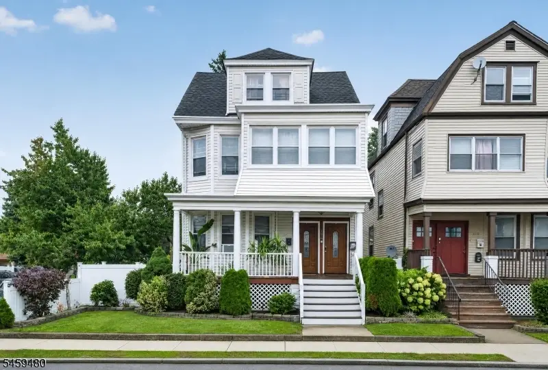 174 Laurel Ave, Irvington, NJ 07111 - #1