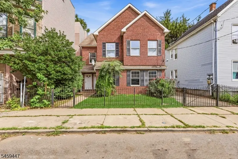 592-594 S 18th St, Newark, NJ 07103 - #2