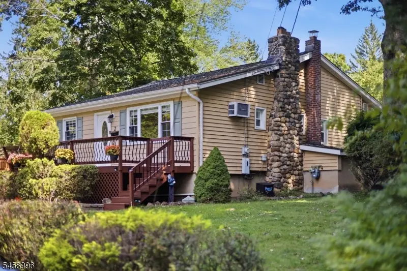 2 Crow Trl, Packanack Lake, NJ 07470 - #2