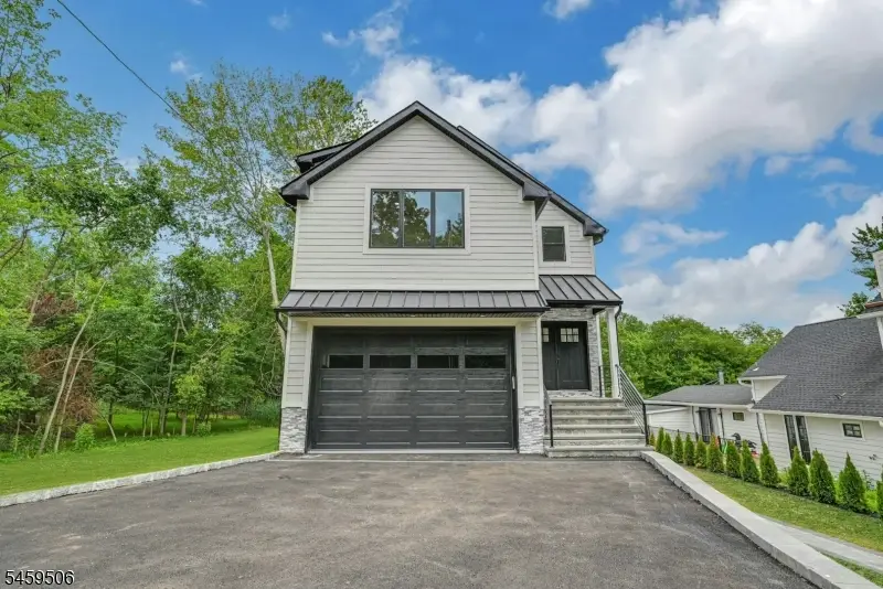 48 Pulis Avenue, Mahwah, NJ 07430 - #1