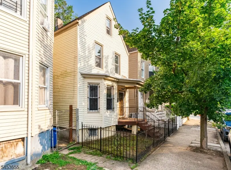 800 S 15th St, Newark, NJ 07108 - #2