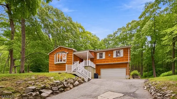 65 Otterhole Rd, West Milford Twp., NJ 07480