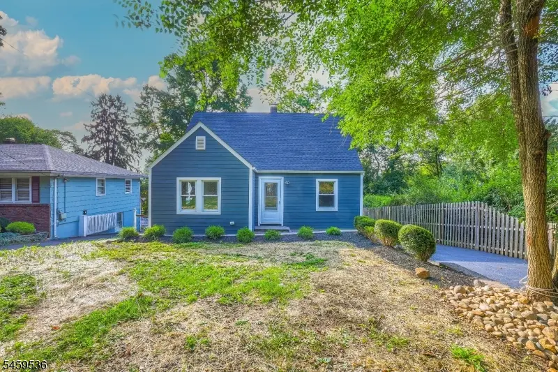 383 Long Hill Rd, Gillette, NJ 07933 - #2