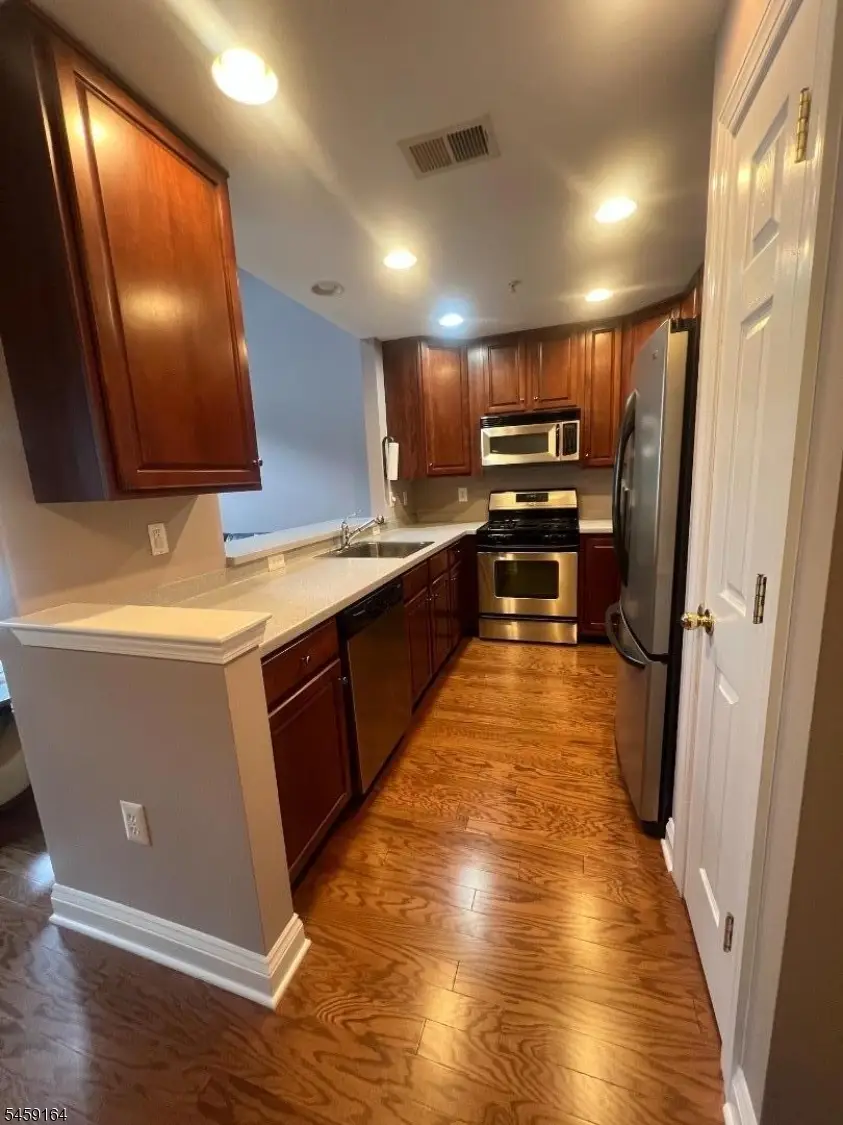 704 Donato Cir, Scotch Plains, NJ 07076 - #3