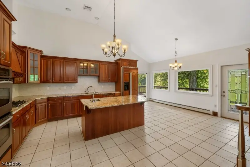 223 Pleasant Run Rd, Neshanic Station, NJ 08853 - #3